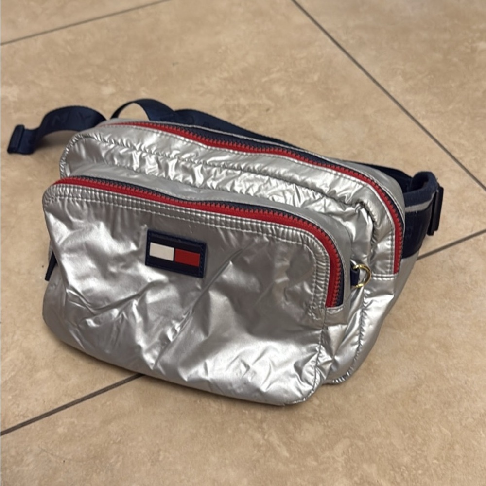 Tommy Hilfiger Silver and Navy Belt Bag